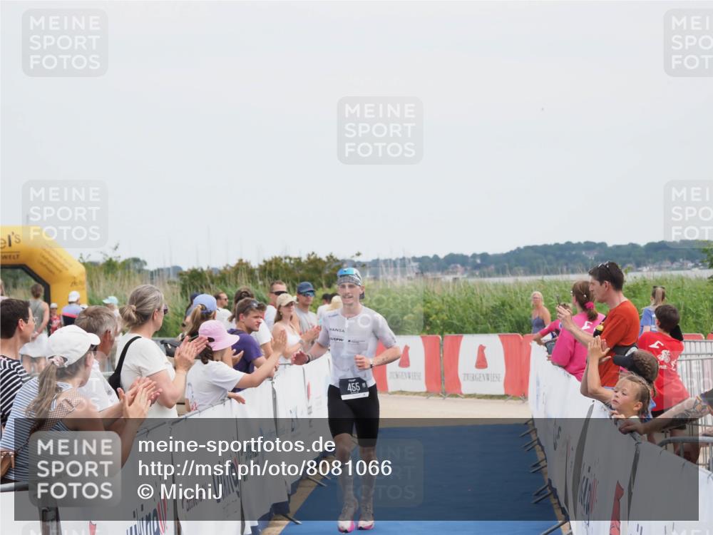 22.06.2025 - Viking Triathlon MichiJ http://msf.ph/oto/8081066 22.06.2025 14:25:47 Ziel 455 meine-sportfotos.de