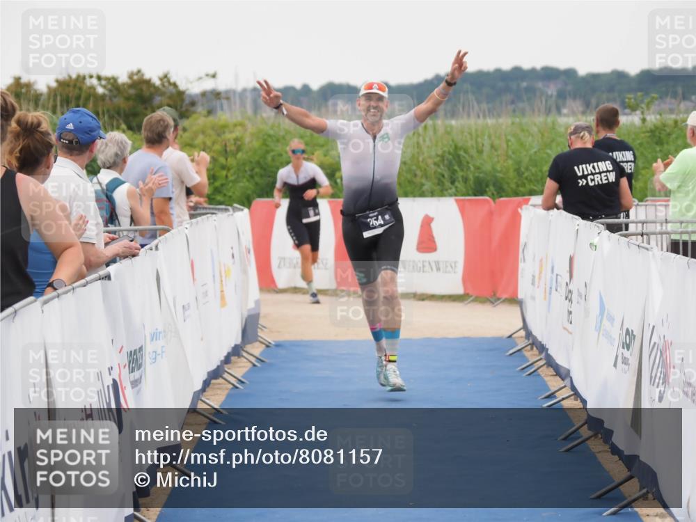 22.06.2025 - Viking Triathlon MichiJ http://msf.ph/oto/8081157 22.06.2025 15:58:41 Ziel 254 meine-sportfotos.de