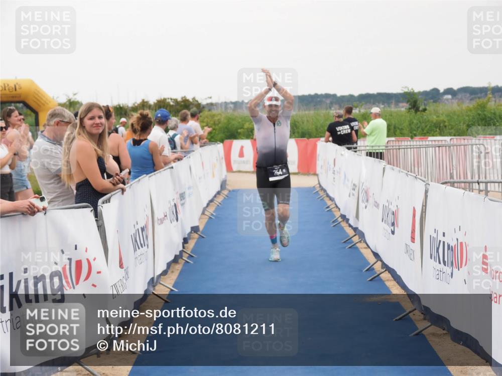22.06.2025 - Viking Triathlon MichiJ http://msf.ph/oto/8081211 22.06.2025 15:58:43 Ziel 18, 254 meine-sportfotos.de
