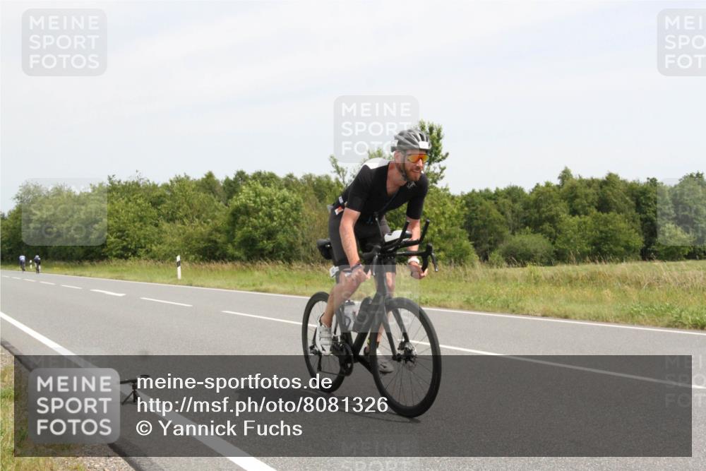 22.06.2025 - Viking Triathlon Yannick Fuchs http://msf.ph/oto/8081326 22.06.2025 12:22:50 Radfahren 137, 342 meine-sportfotos.de