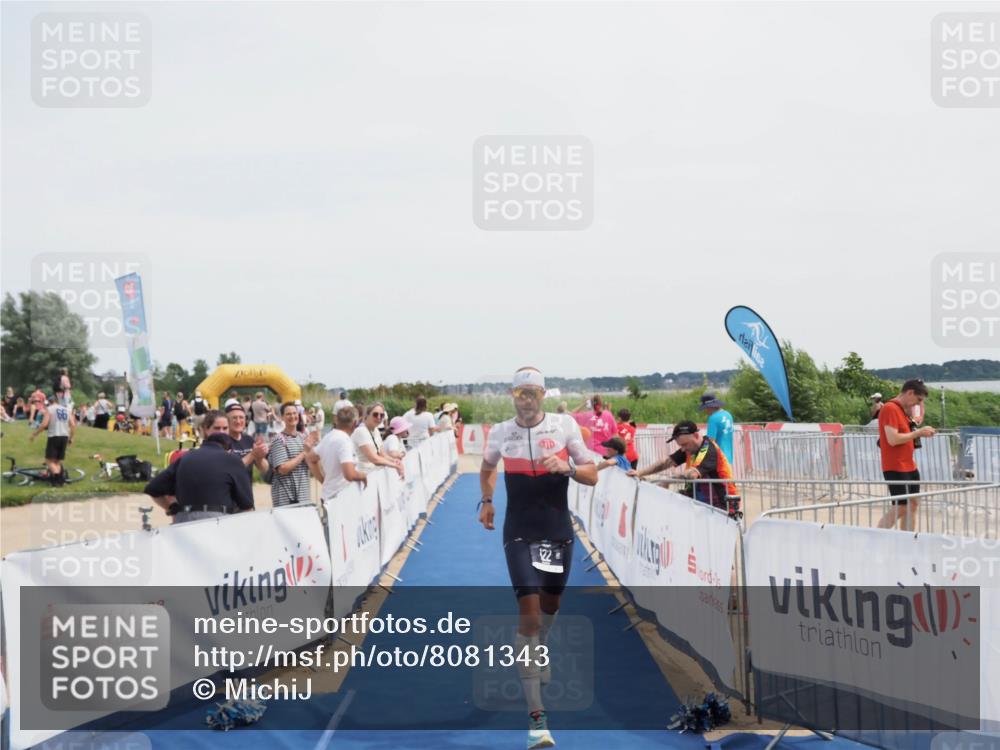 22.06.2025 - Viking Triathlon MichiJ http://msf.ph/oto/8081343 22.06.2025 14:26:23 Ziel 122 meine-sportfotos.de