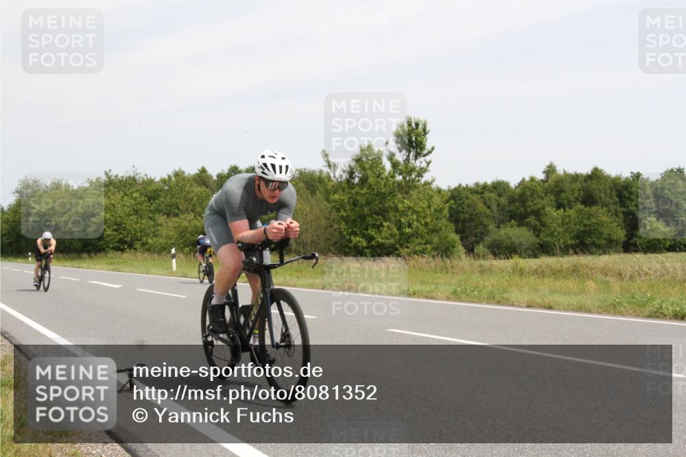 22.06.2025 - Viking Triathlon Yannick Fuchs http://msf.ph/oto/8081352 22.06.2025 12:23:13 Radfahren 178, 198, 224, 326, 351, 384, 401, 534 meine-sportfotos.de