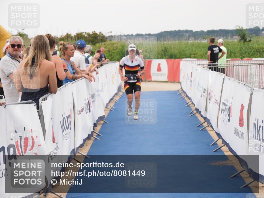 22.06.2025 - Viking Triathlon MichiJ http://msf.ph/oto/8081449 22.06.2025 15:59:00 Ziel 77 meine-sportfotos.de