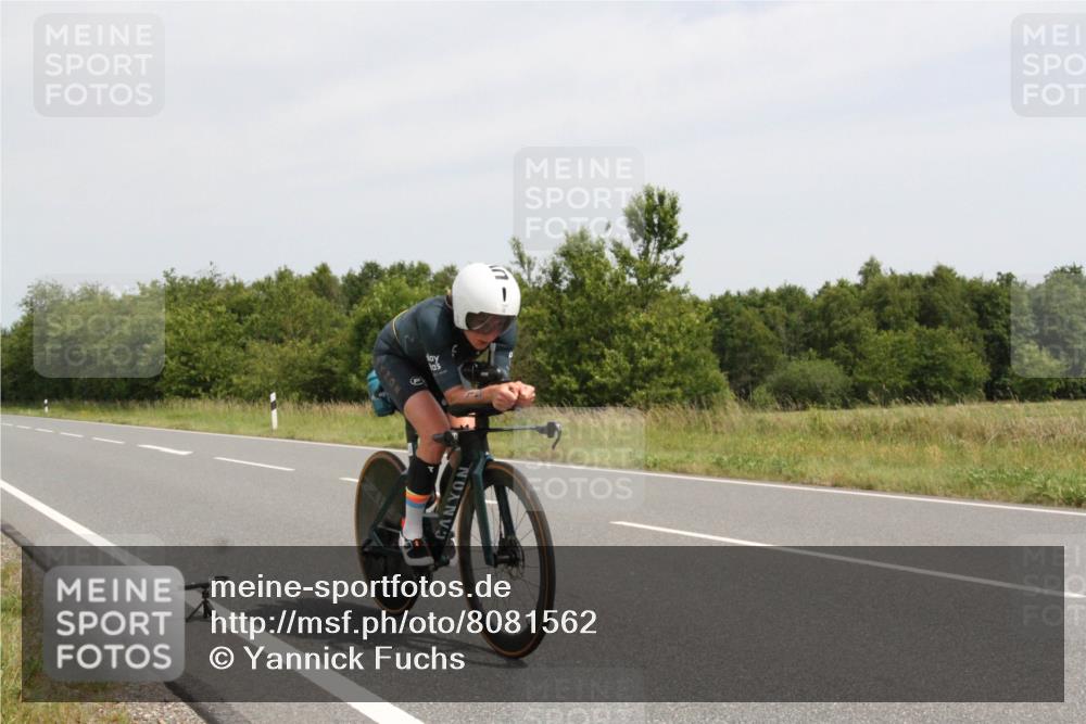 22.06.2025 - Viking Triathlon Yannick Fuchs http://msf.ph/oto/8081562 22.06.2025 12:26:02 Radfahren 15, 70, 103, 305, 398 meine-sportfotos.de