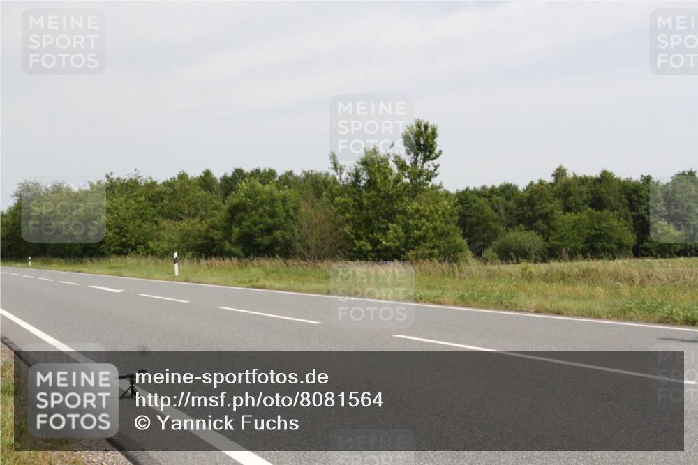 22.06.2025 - Viking Triathlon Yannick Fuchs http://msf.ph/oto/8081564 22.06.2025 12:26:04 Radfahren 15, 70, 103, 305, 398 meine-sportfotos.de