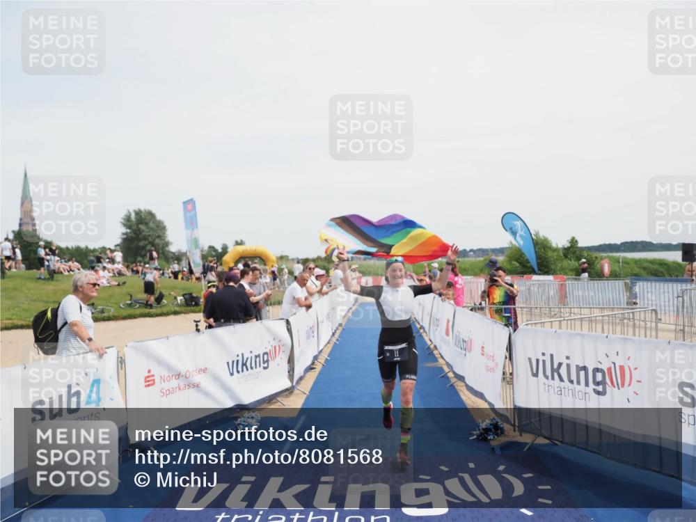22.06.2025 - Viking Triathlon MichiJ http://msf.ph/oto/8081568 22.06.2025 14:26:48 Ziel 11 meine-sportfotos.de