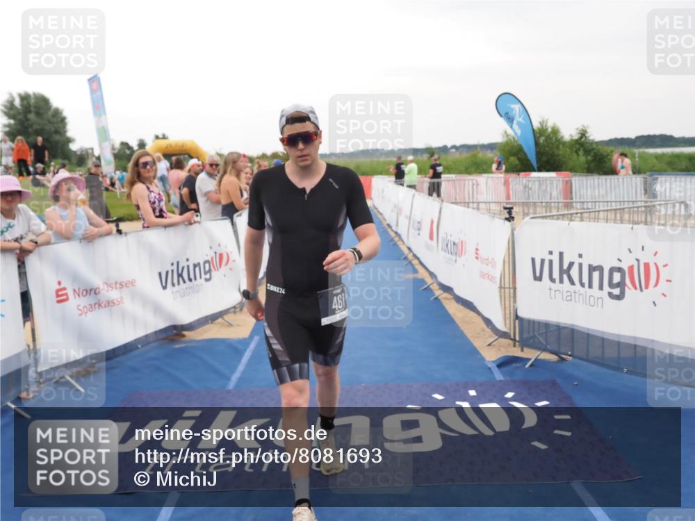 22.06.2025 - Viking Triathlon MichiJ http://msf.ph/oto/8081693 22.06.2025 15:59:10 Ziel 77, 461, 535 meine-sportfotos.de
