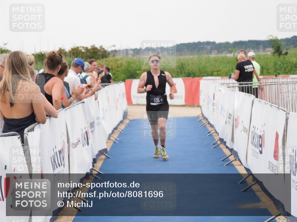 22.06.2025 - Viking Triathlon MichiJ http://msf.ph/oto/8081696 22.06.2025 15:59:15 Ziel 535 meine-sportfotos.de