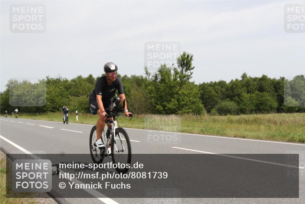 22.06.2025 - Viking Triathlon Yannick Fuchs http://msf.ph/oto/8081739 22.06.2025 12:29:24 Radfahren 57, 195, 245, 437 meine-sportfotos.de