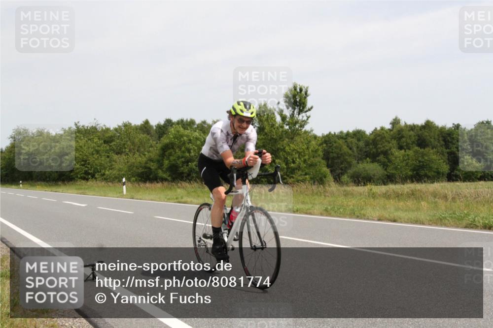 22.06.2025 - Viking Triathlon Yannick Fuchs http://msf.ph/oto/8081774 22.06.2025 12:30:10 Radfahren 273 meine-sportfotos.de