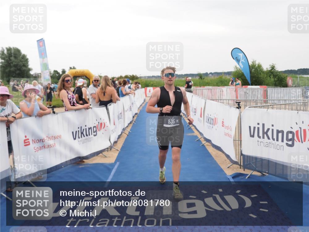 22.06.2025 - Viking Triathlon MichiJ http://msf.ph/oto/8081780 22.06.2025 15:59:17 Ziel 535 meine-sportfotos.de