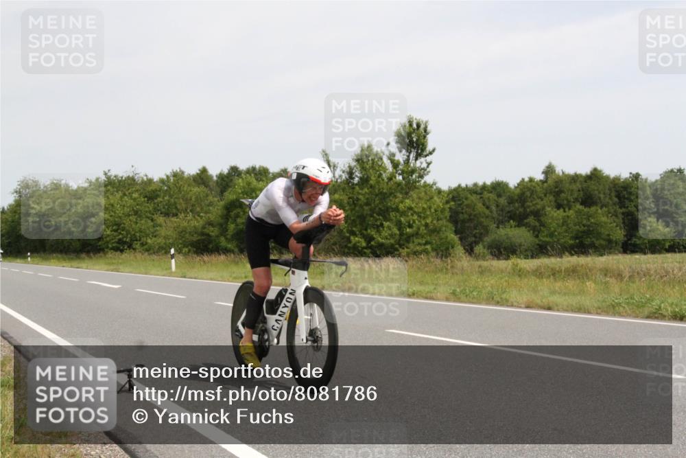 22.06.2025 - Viking Triathlon Yannick Fuchs http://msf.ph/oto/8081786 22.06.2025 12:30:22 Radfahren 39, 99, 162, 276, 341, 378, 533 meine-sportfotos.de