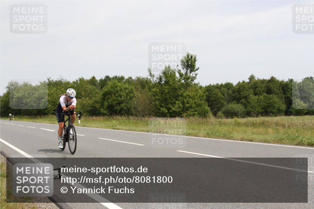 22.06.2025 - Viking Triathlon Yannick Fuchs http://msf.ph/oto/8081800 22.06.2025 12:30:31 Radfahren 18, 276, 295 meine-sportfotos.de