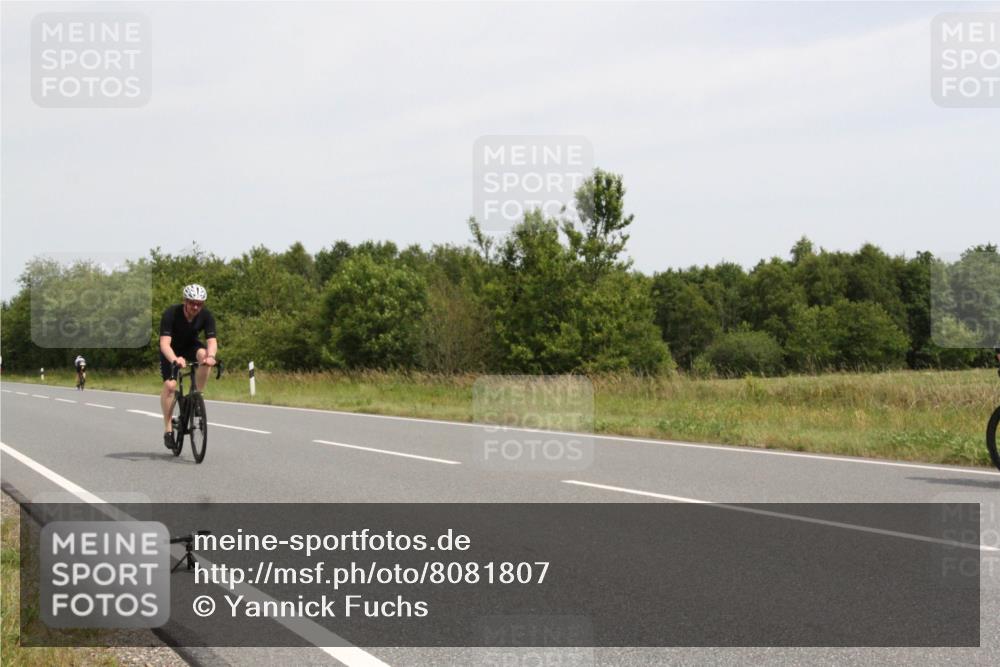 22.06.2025 - Viking Triathlon Yannick Fuchs http://msf.ph/oto/8081807 22.06.2025 12:30:41 Radfahren 16, 51, 389, 503, 529 meine-sportfotos.de