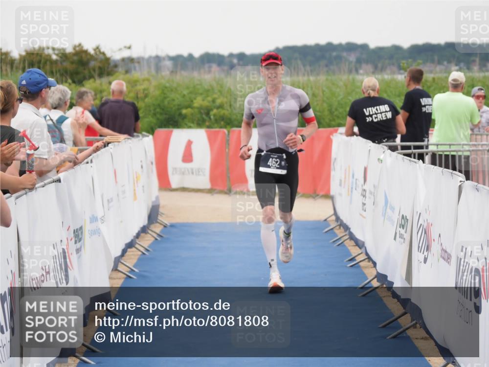 22.06.2025 - Viking Triathlon MichiJ http://msf.ph/oto/8081808 22.06.2025 15:59:39 Ziel 462 meine-sportfotos.de