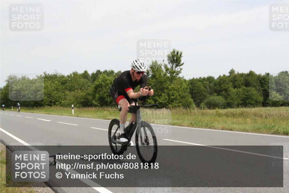 22.06.2025 - Viking Triathlon Yannick Fuchs http://msf.ph/oto/8081818 22.06.2025 12:30:48 Radfahren 16, 169, 235, 248, 503 meine-sportfotos.de
