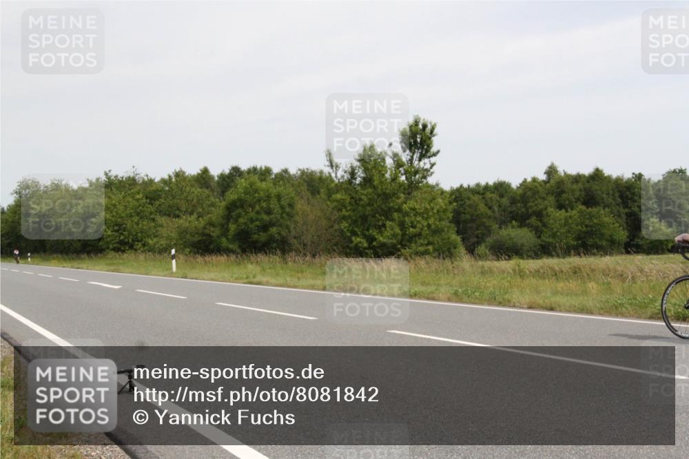22.06.2025 - Viking Triathlon Yannick Fuchs http://msf.ph/oto/8081842 22.06.2025 12:31:06 Radfahren 52, 366, 427, 531 meine-sportfotos.de