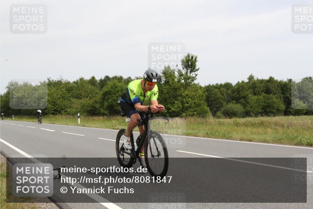 22.06.2025 - Viking Triathlon Yannick Fuchs http://msf.ph/oto/8081847 22.06.2025 12:31:14 Radfahren 110, 418 meine-sportfotos.de