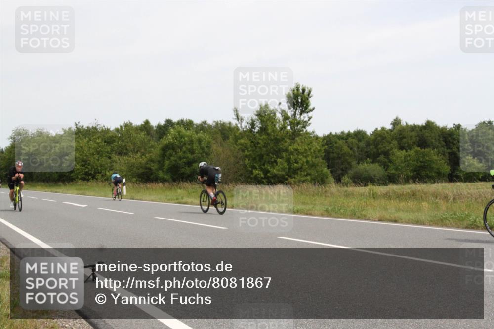 22.06.2025 - Viking Triathlon Yannick Fuchs http://msf.ph/oto/8081867 22.06.2025 12:31:41 Radfahren 37, 60, 114, 204, 266, 364, 412, 495, 500, 525, 540 meine-sportfotos.de