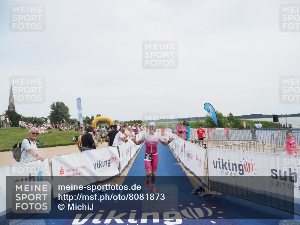 22.06.2025 - Viking Triathlon MichiJ http://msf.ph/oto/8081873 22.06.2025 14:28:11 Ziel 198, 287, 534 meine-sportfotos.de
