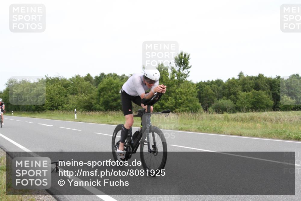 22.06.2025 - Viking Triathlon Yannick Fuchs http://msf.ph/oto/8081925 22.06.2025 12:32:53 Radfahren 189, 315, 381, 658 meine-sportfotos.de