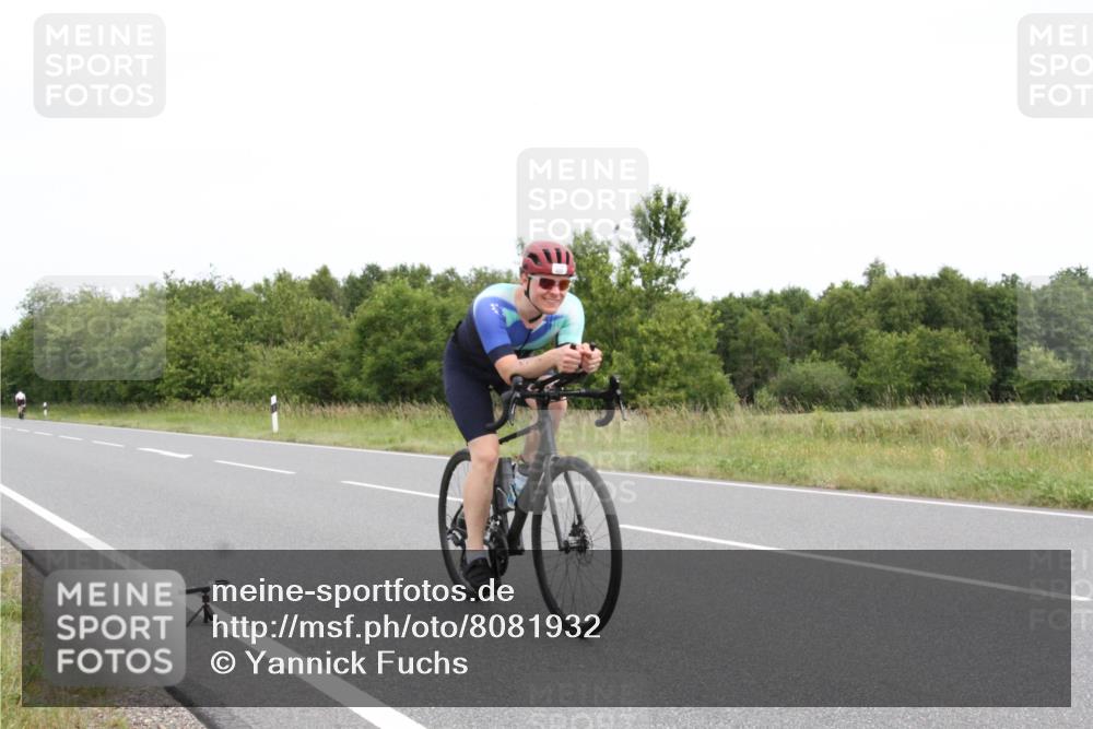 22.06.2025 - Viking Triathlon Yannick Fuchs http://msf.ph/oto/8081932 22.06.2025 12:33:04 Radfahren 240, 475, 496 meine-sportfotos.de