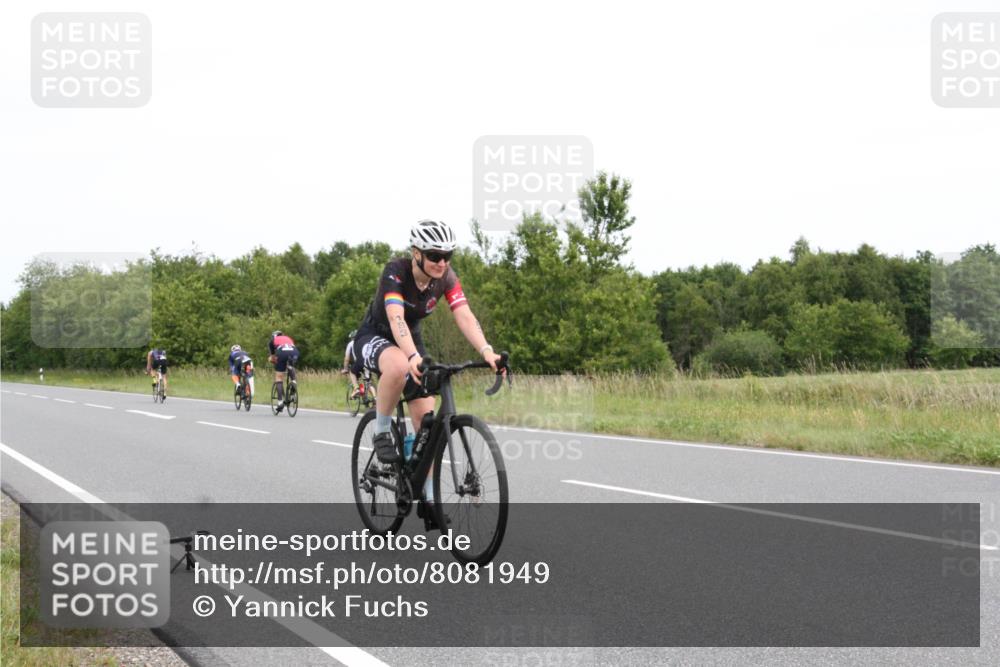 22.06.2025 - Viking Triathlon Yannick Fuchs http://msf.ph/oto/8081949 22.06.2025 12:33:22 Radfahren 61, 78, 93, 152, 183, 270, 337, 394, 397, 638 meine-sportfotos.de