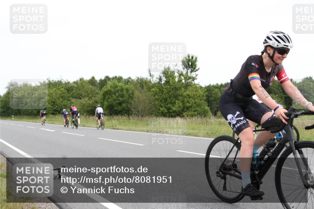 22.06.2025 - Viking Triathlon Yannick Fuchs http://msf.ph/oto/8081951 22.06.2025 12:33:23 Radfahren 61, 78, 93, 183, 394, 397, 638 meine-sportfotos.de