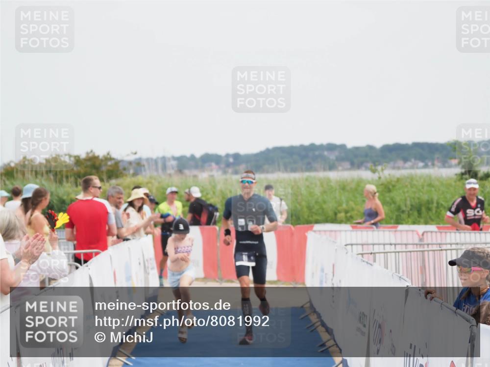 22.06.2025 - Viking Triathlon MichiJ http://msf.ph/oto/8081992 22.06.2025 14:30:33 Ziel 81 meine-sportfotos.de