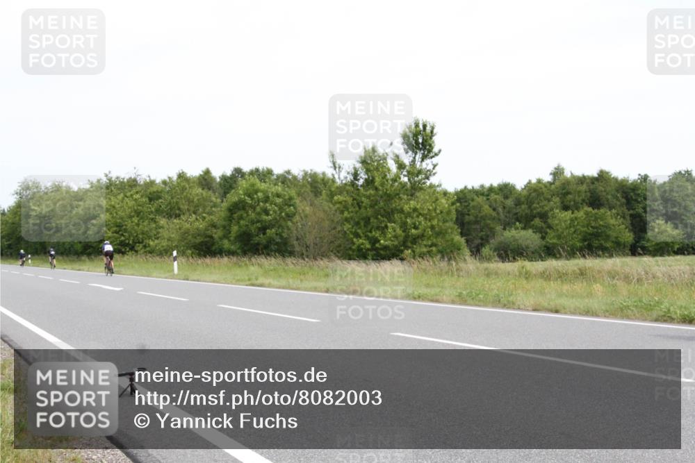 22.06.2025 - Viking Triathlon Yannick Fuchs http://msf.ph/oto/8082003 22.06.2025 12:34:31 Radfahren 142, 269, 287, 415 meine-sportfotos.de