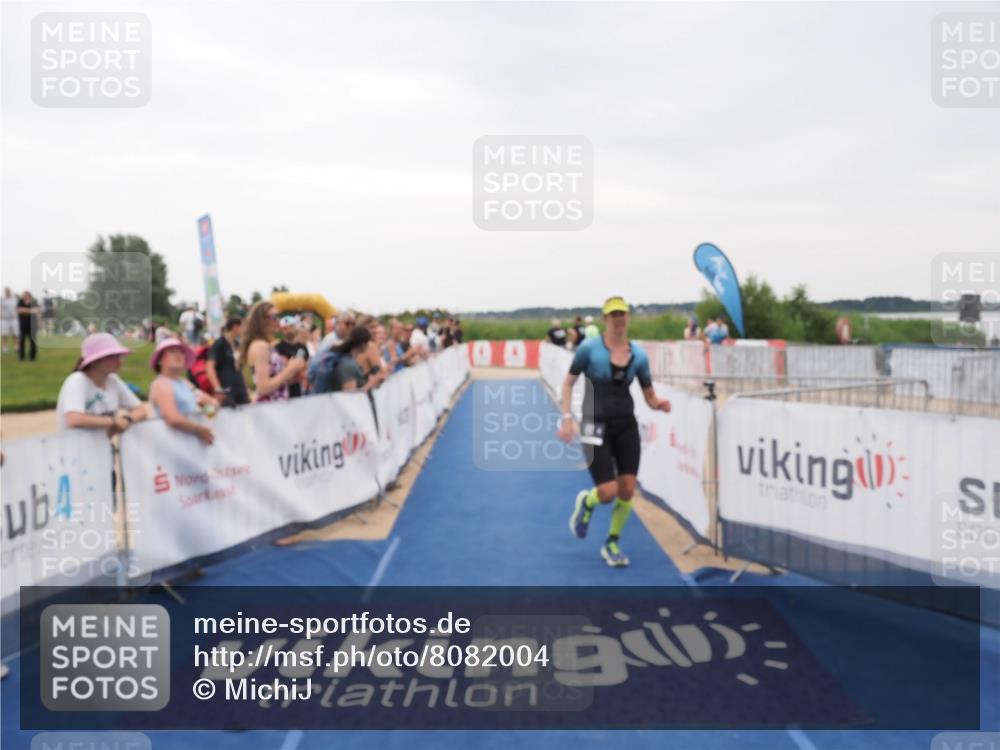 22.06.2025 - Viking Triathlon MichiJ http://msf.ph/oto/8082004 22.06.2025 16:00:09 Ziel 181 meine-sportfotos.de