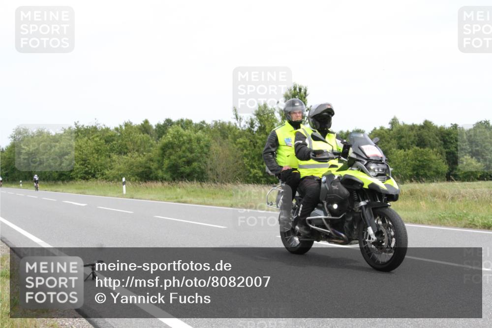 22.06.2025 - Viking Triathlon Yannick Fuchs http://msf.ph/oto/8082007 22.06.2025 12:34:36 Radfahren 24, 287, 415 meine-sportfotos.de