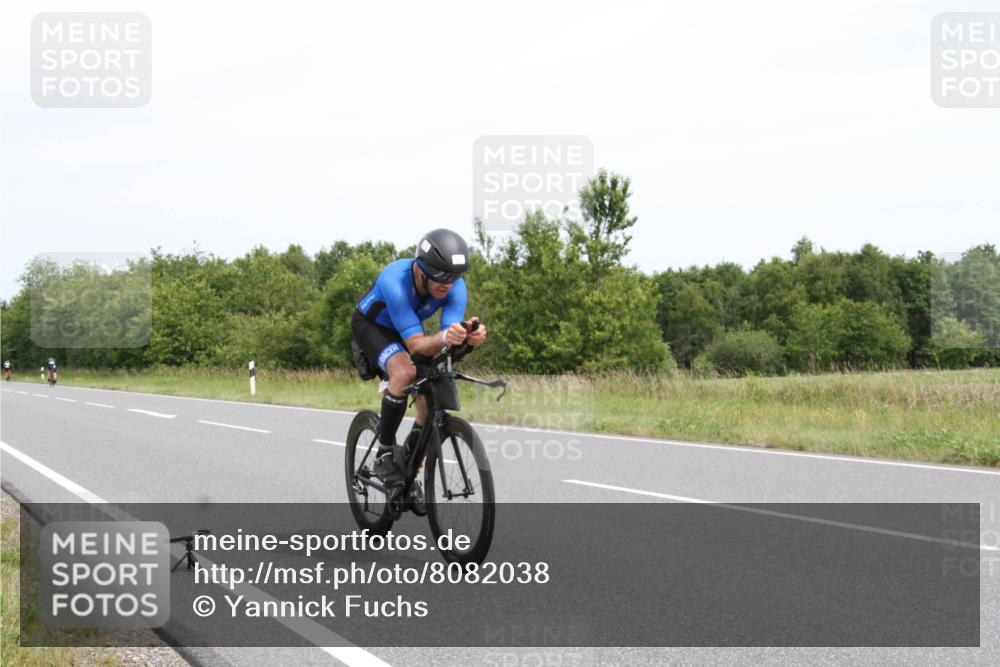 22.06.2025 - Viking Triathlon Yannick Fuchs http://msf.ph/oto/8082038 22.06.2025 12:35:02 Radfahren 17, 102, 416, 635, 645 meine-sportfotos.de
