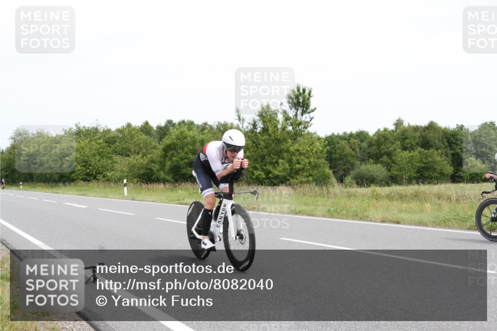 22.06.2025 - Viking Triathlon Yannick Fuchs http://msf.ph/oto/8082040 22.06.2025 12:35:05 Radfahren 17, 352, 416, 635, 645 meine-sportfotos.de