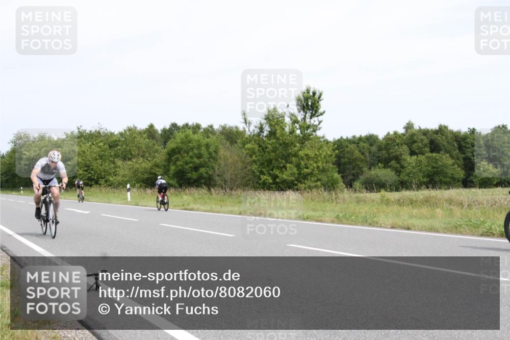 22.06.2025 - Viking Triathlon Yannick Fuchs http://msf.ph/oto/8082060 22.06.2025 12:35:34 Radfahren 76, 182, 454, 481, 553 meine-sportfotos.de