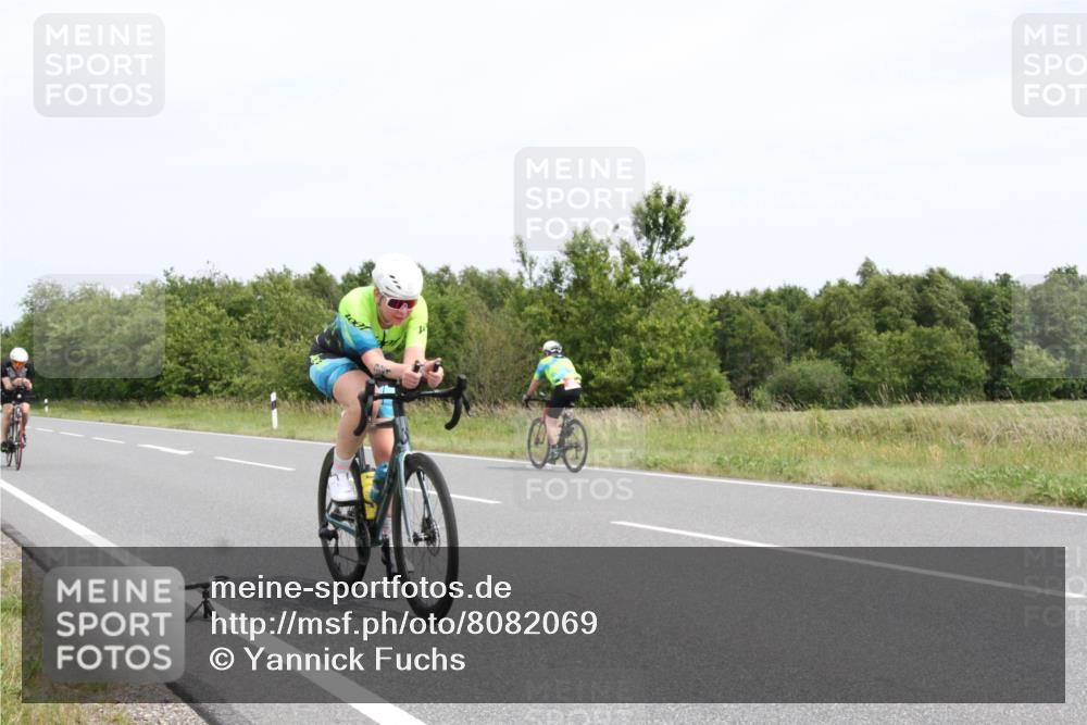22.06.2025 - Viking Triathlon Yannick Fuchs http://msf.ph/oto/8082069 22.06.2025 12:35:44 Radfahren 41, 74, 143, 210, 321, 478, 623 meine-sportfotos.de