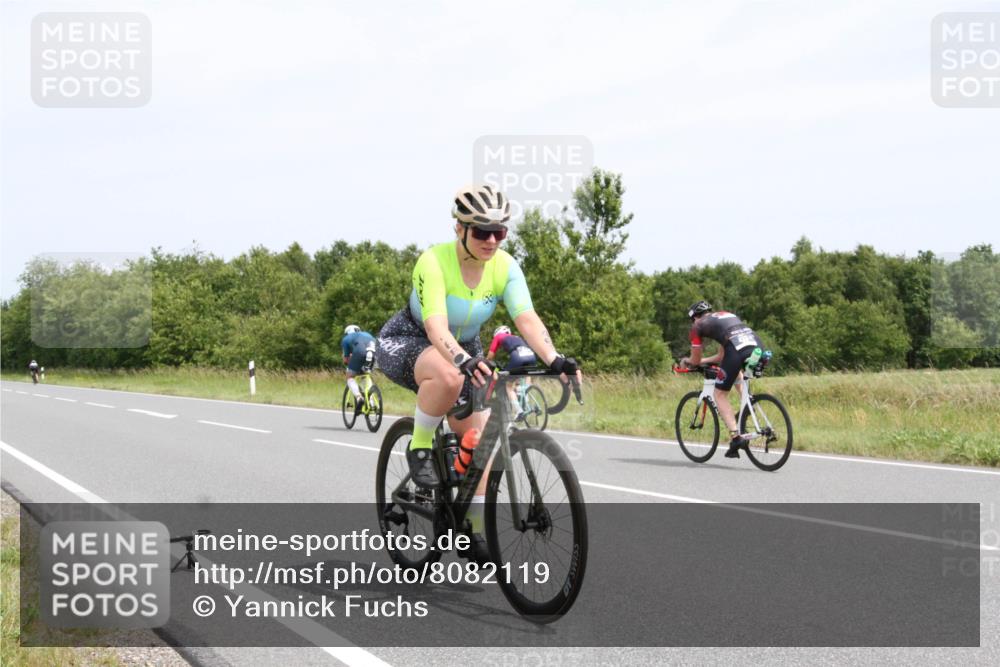 22.06.2025 - Viking Triathlon Yannick Fuchs http://msf.ph/oto/8082119 22.06.2025 12:36:26 Radfahren 95, 355, 433, 463, 468, 473, 640 meine-sportfotos.de