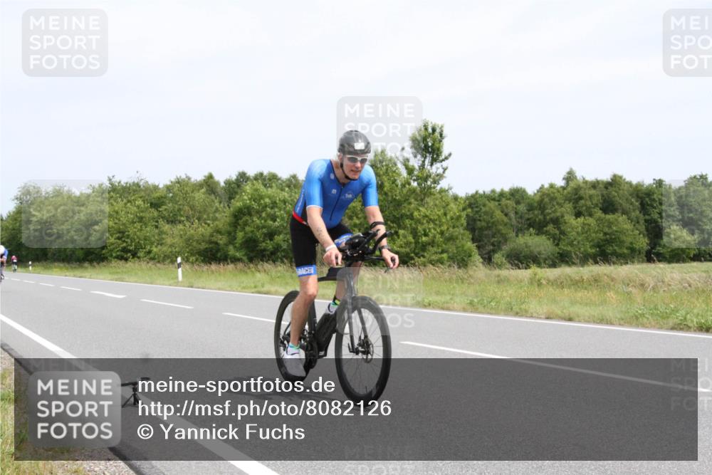 22.06.2025 - Viking Triathlon Yannick Fuchs http://msf.ph/oto/8082126 22.06.2025 12:36:34 Radfahren 28, 97, 344, 355, 422, 463 meine-sportfotos.de