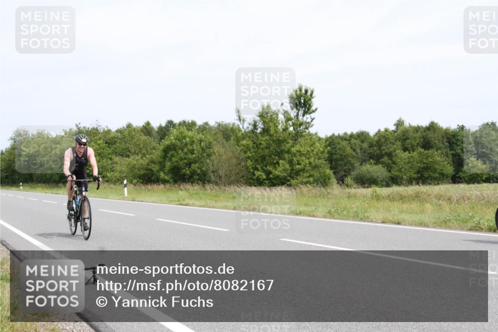 22.06.2025 - Viking Triathlon Yannick Fuchs http://msf.ph/oto/8082167 22.06.2025 12:37:58 Radfahren 22, 144, 403 meine-sportfotos.de