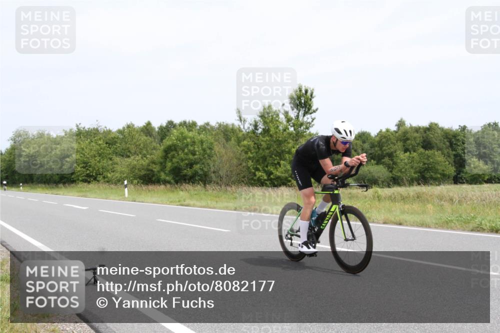 22.06.2025 - Viking Triathlon Yannick Fuchs http://msf.ph/oto/8082177 22.06.2025 12:38:06 Radfahren 203, 288, 403 meine-sportfotos.de
