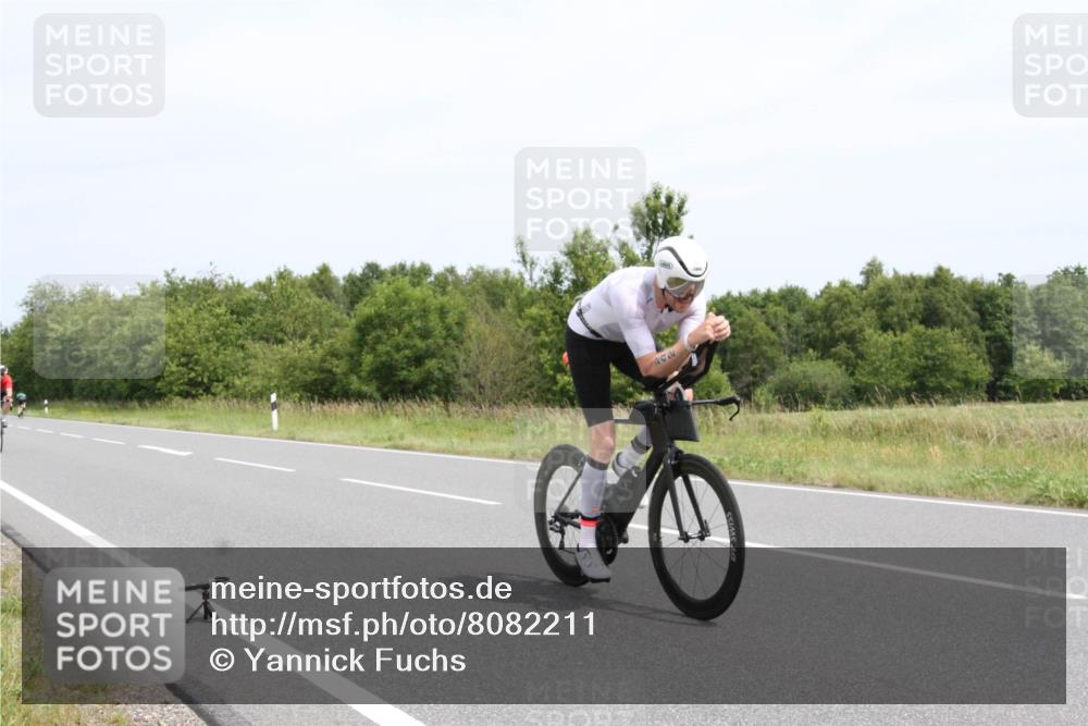 22.06.2025 - Viking Triathlon Yannick Fuchs http://msf.ph/oto/8082211 22.06.2025 12:38:41 Radfahren 106, 242, 284, 429, 653 meine-sportfotos.de