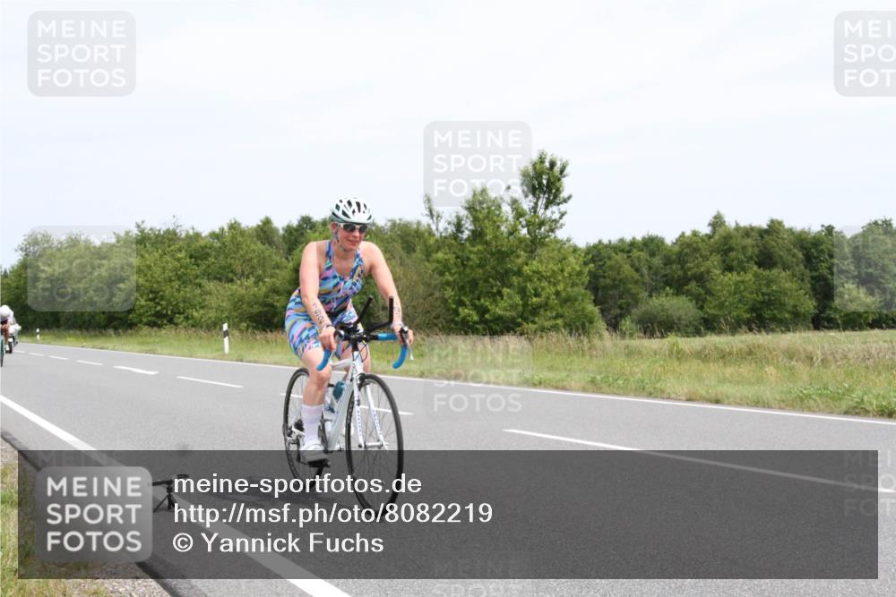 22.06.2025 - Viking Triathlon Yannick Fuchs http://msf.ph/oto/8082219 22.06.2025 12:38:51 Radfahren 130, 192, 194, 329, 335, 429, 555 meine-sportfotos.de