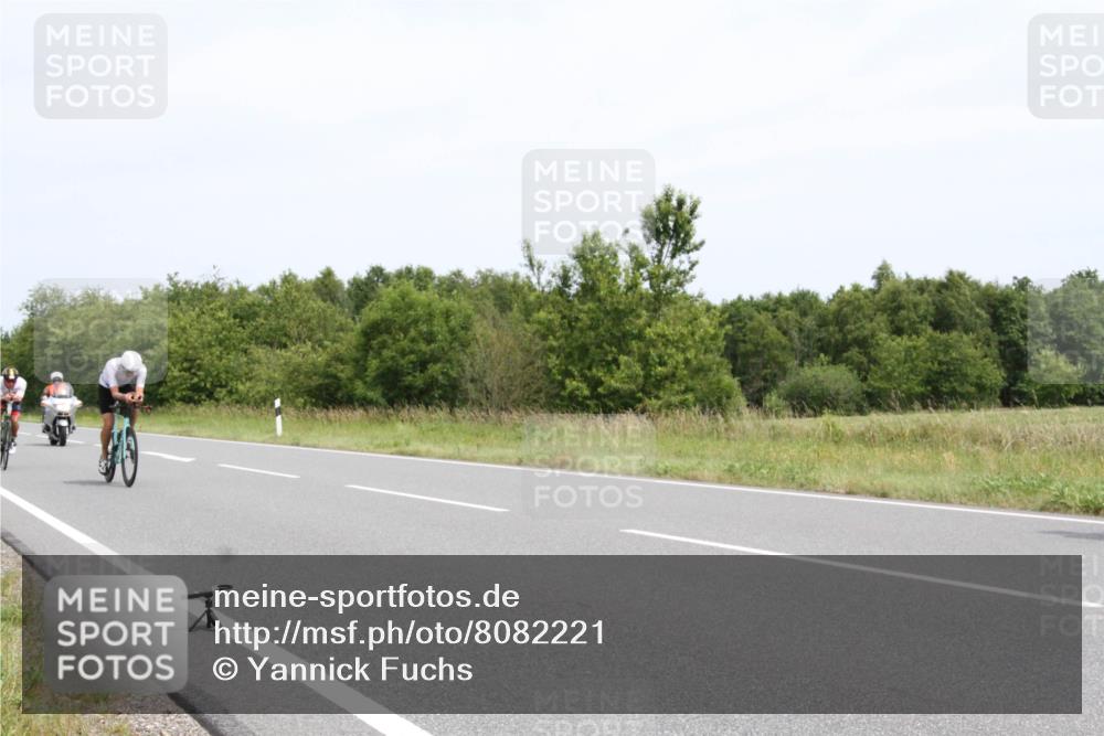 22.06.2025 - Viking Triathlon Yannick Fuchs http://msf.ph/oto/8082221 22.06.2025 12:38:53 Radfahren 54, 130, 192, 194, 329, 335, 555 meine-sportfotos.de