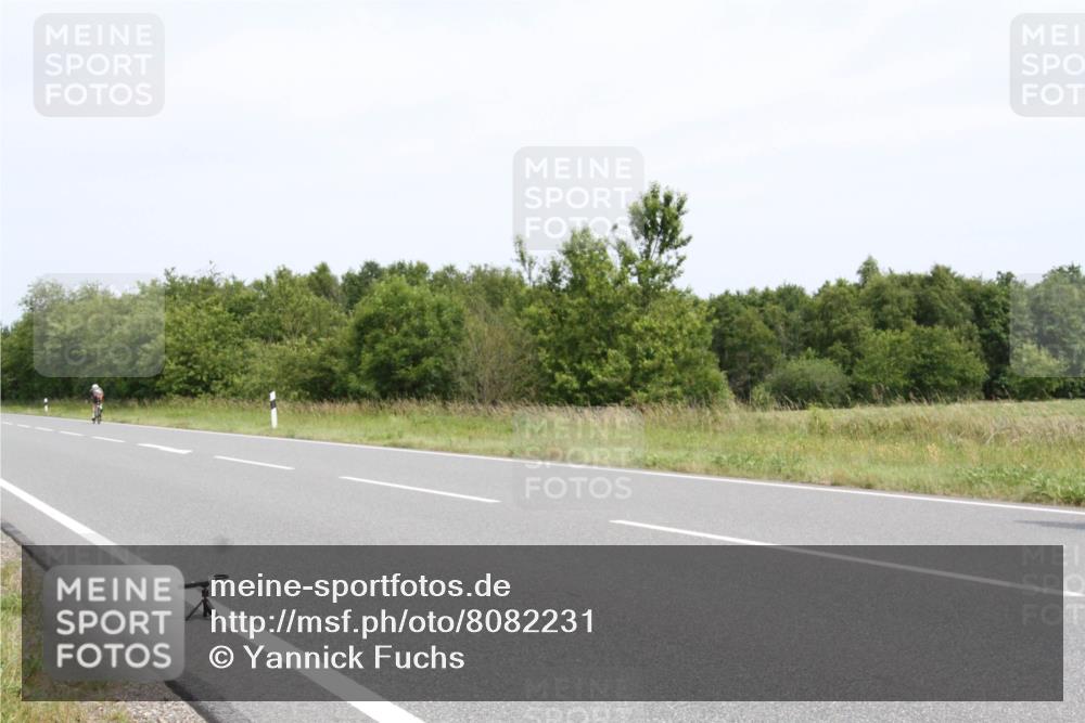 22.06.2025 - Viking Triathlon Yannick Fuchs http://msf.ph/oto/8082231 22.06.2025 12:38:58 Radfahren 54, 130, 156, 194, 329, 555 meine-sportfotos.de