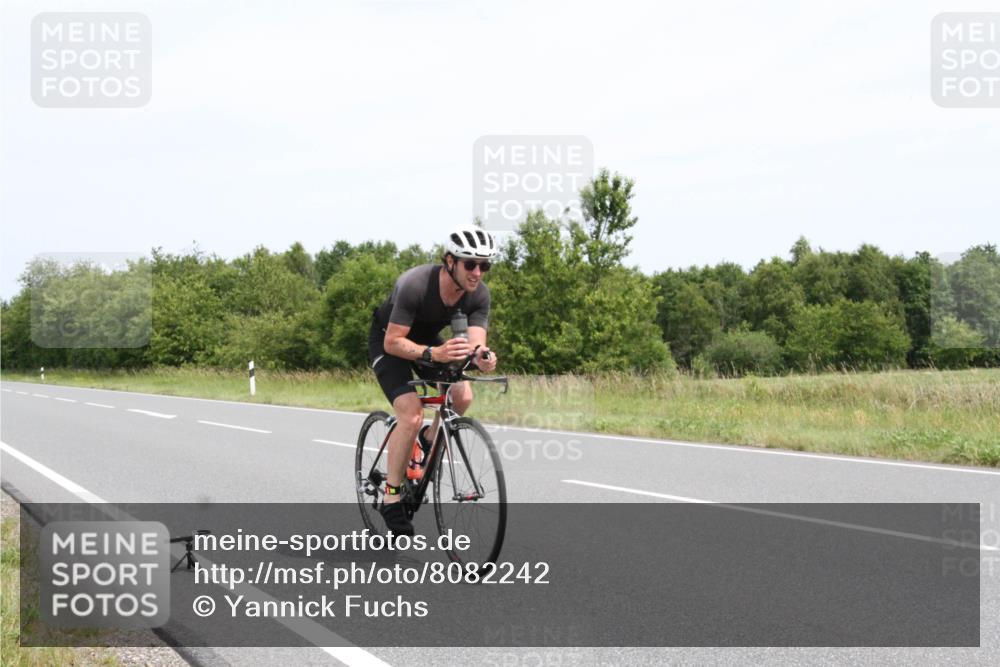 22.06.2025 - Viking Triathlon Yannick Fuchs http://msf.ph/oto/8082242 22.06.2025 12:39:11 Radfahren 5, 23, 271, 450, 527 meine-sportfotos.de
