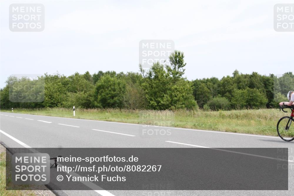 22.06.2025 - Viking Triathlon Yannick Fuchs http://msf.ph/oto/8082267 22.06.2025 12:39:44 Radfahren 356, 421, 511 meine-sportfotos.de