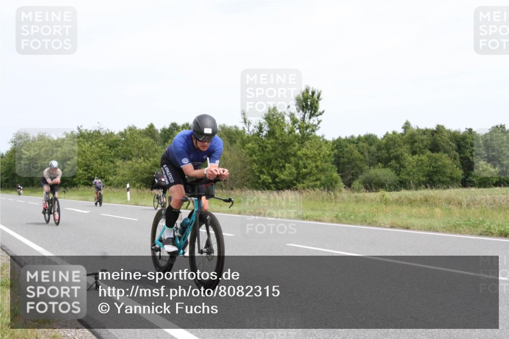 22.06.2025 - Viking Triathlon Yannick Fuchs http://msf.ph/oto/8082315 22.06.2025 12:40:59 Radfahren 71, 148, 214, 309, 464, 620, 626, 639 meine-sportfotos.de