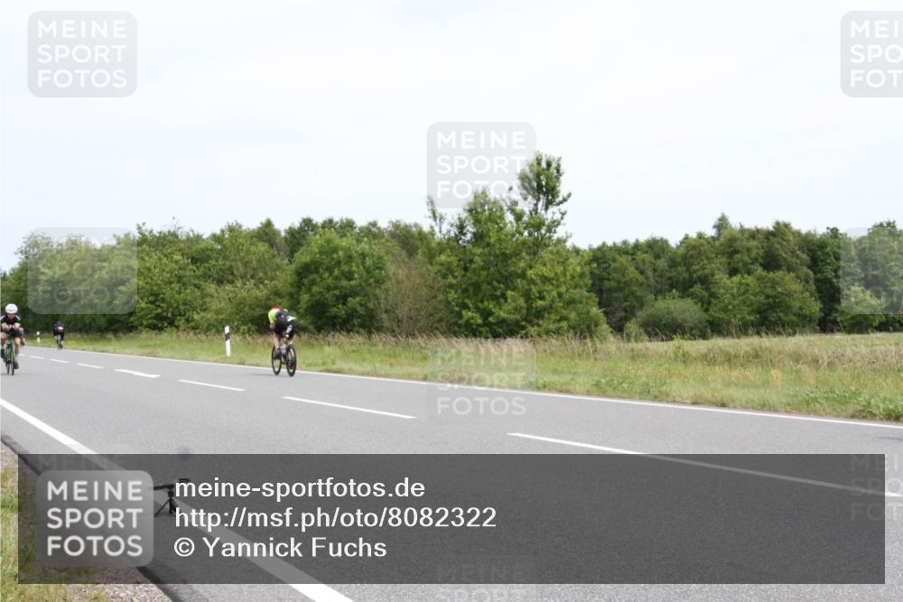 22.06.2025 - Viking Triathlon Yannick Fuchs http://msf.ph/oto/8082322 22.06.2025 12:41:04 Radfahren 71, 148, 464, 523, 639 meine-sportfotos.de