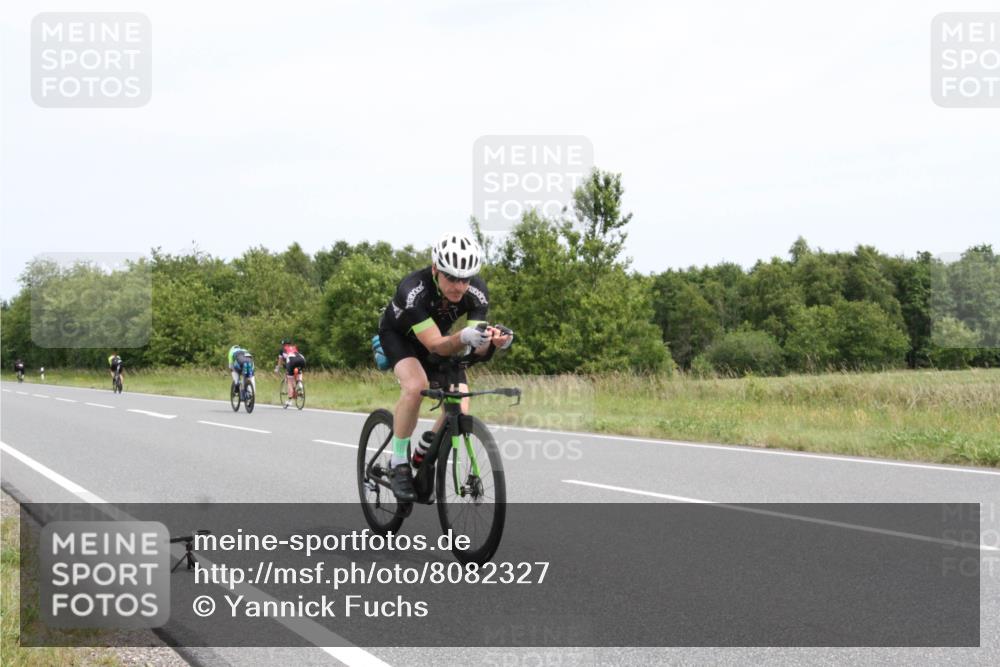 22.06.2025 - Viking Triathlon Yannick Fuchs http://msf.ph/oto/8082327 22.06.2025 12:41:06 Radfahren 71, 206, 523, 639 meine-sportfotos.de