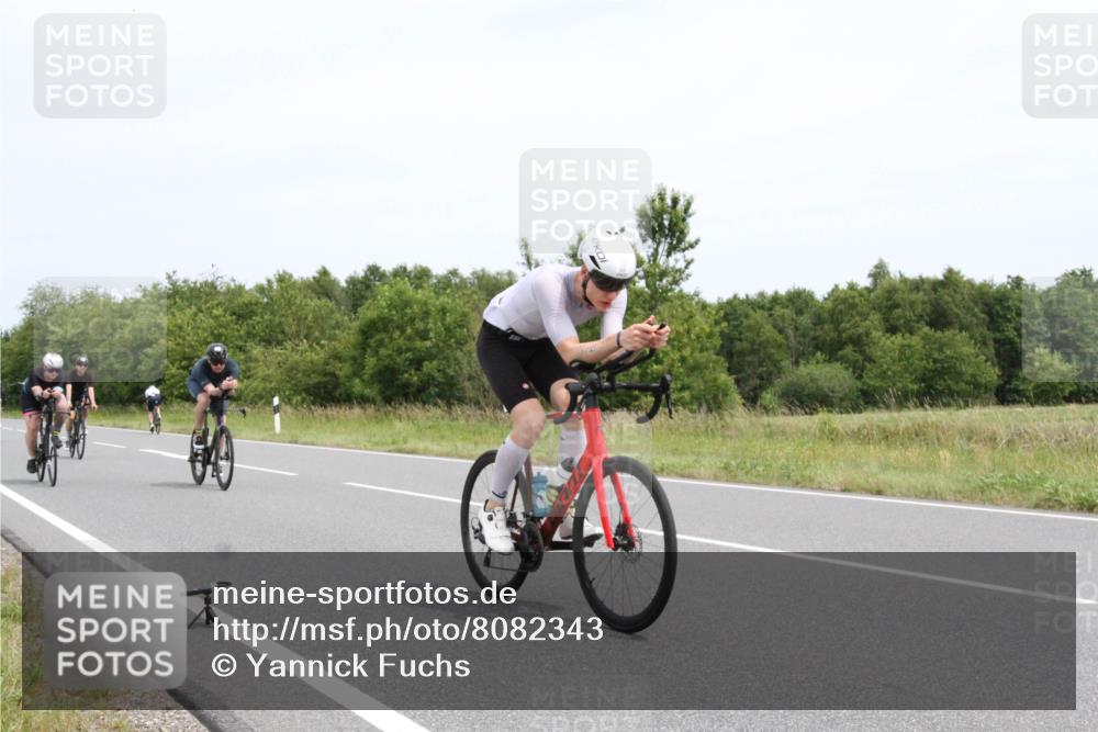 22.06.2025 - Viking Triathlon Yannick Fuchs http://msf.ph/oto/8082343 22.06.2025 12:41:35 Radfahren 87, 193, 201, 222, 435, 492 meine-sportfotos.de